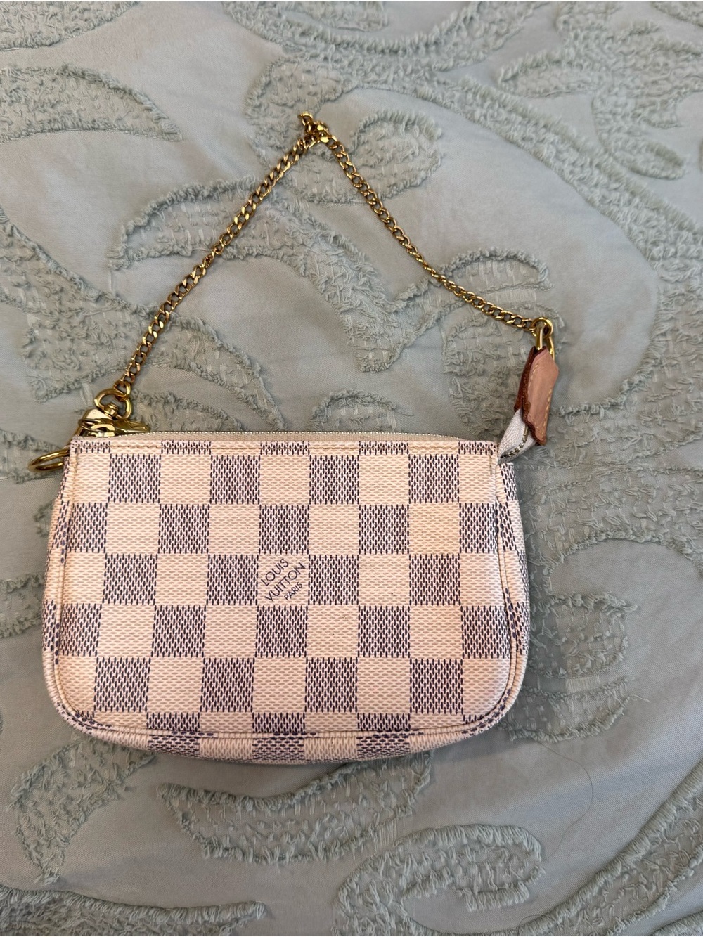 Louis Vuitton Damier Azur Mini Pochette Accessoire - Pink/White